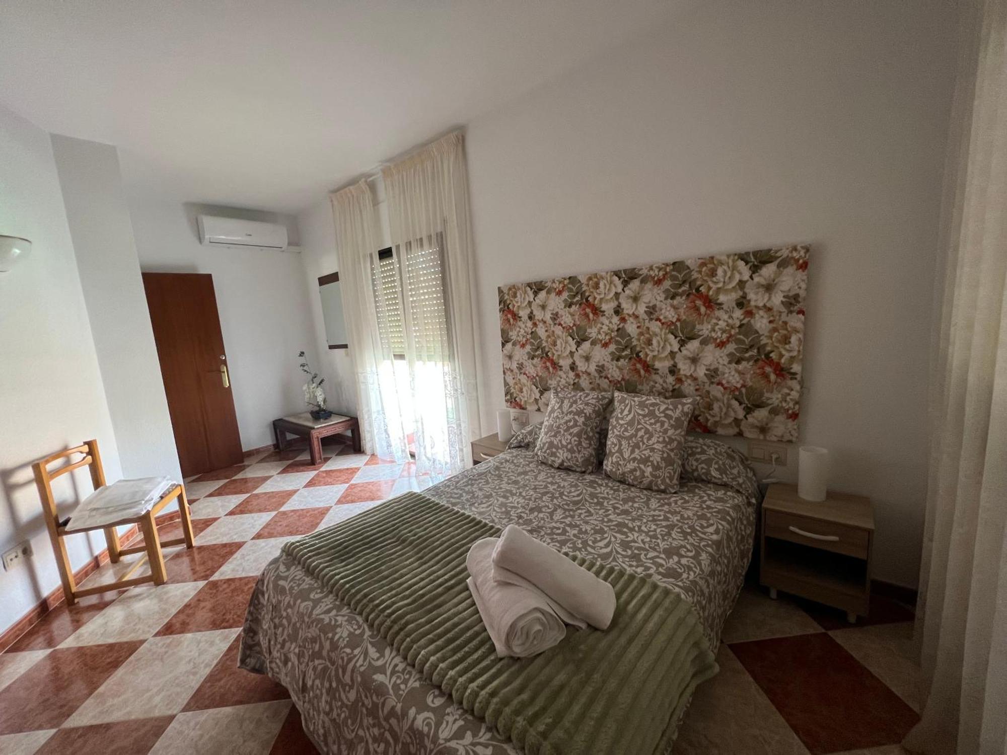 Casa Grande En Cordoba, Pueblo De La Victoria , 6 Dormitorios 外观 照片